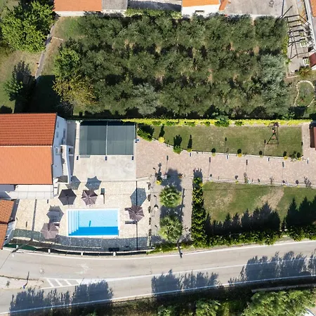 Four-bedroom In Сasa de vacaciones