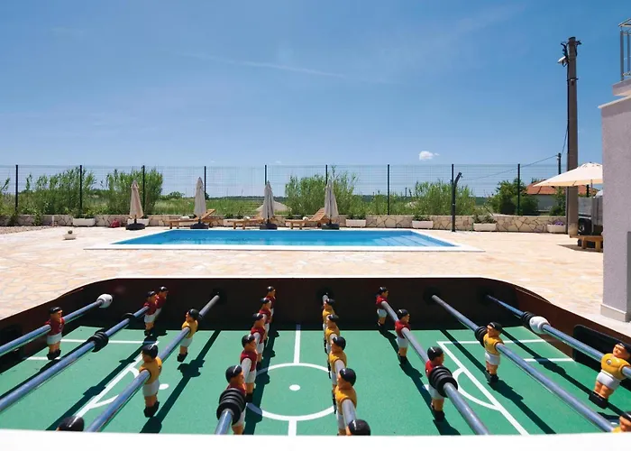 Four-bedroom In Дом отдыха