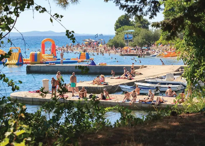 Four-bedroom In Дом отдыха