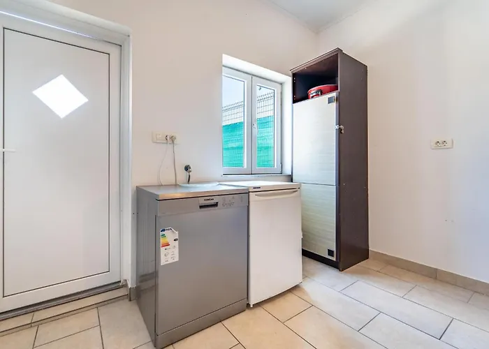 Дом отдыха Four-bedroom In