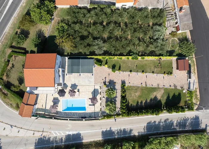 Four-bedroom In Дом отдыха